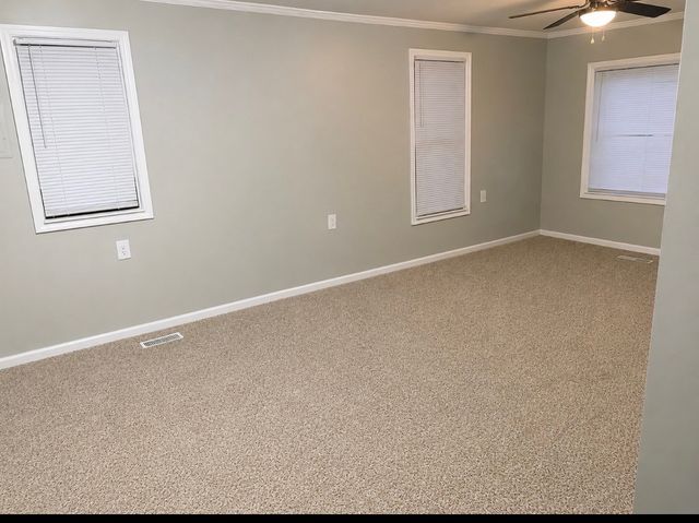 708 S Franklin St, Tullahoma, TN 37388