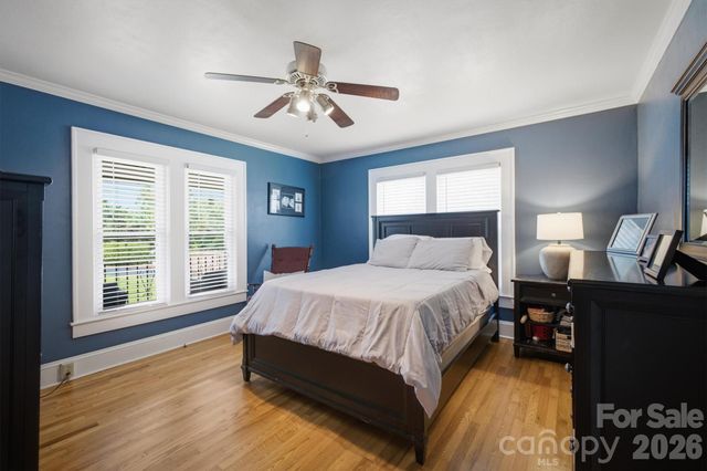 513 Bouchard Avenue NE, Valdese, NC 28690
