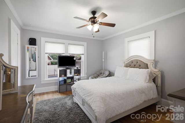 513 Bouchard Avenue NE, Valdese, NC 28690