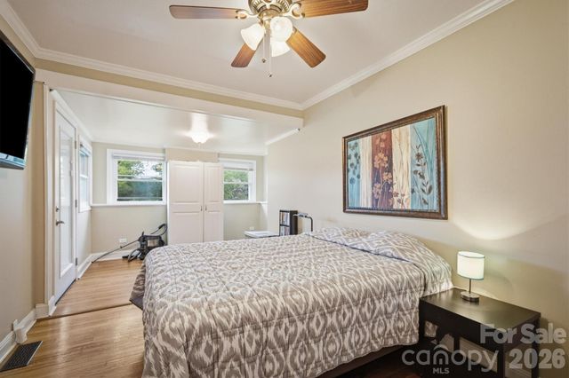 513 Bouchard Avenue NE, Valdese, NC 28690