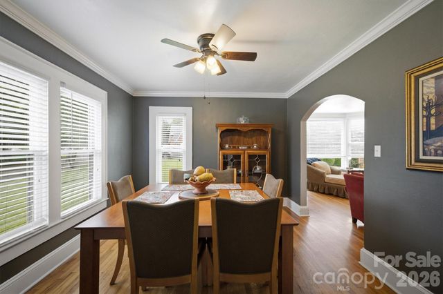 513 Bouchard Avenue NE, Valdese, NC 28690