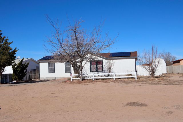 424 Idalia Road SW, Rio Rancho, NM 87124