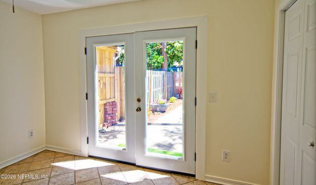 141 POINSETTIA Street, Atlantic Beach, FL 32233