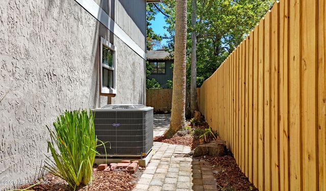 141 POINSETTIA Street, Atlantic Beach, FL 32233