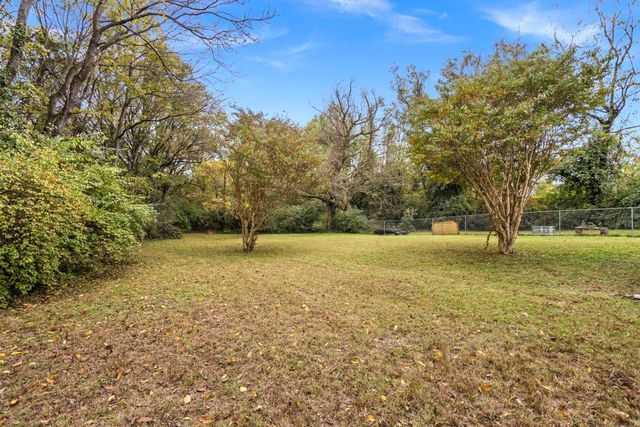 100 Sadler Ct, Nashville, TN 37210