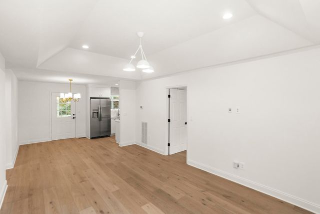 100 Sadler Ct, Nashville, TN 37210