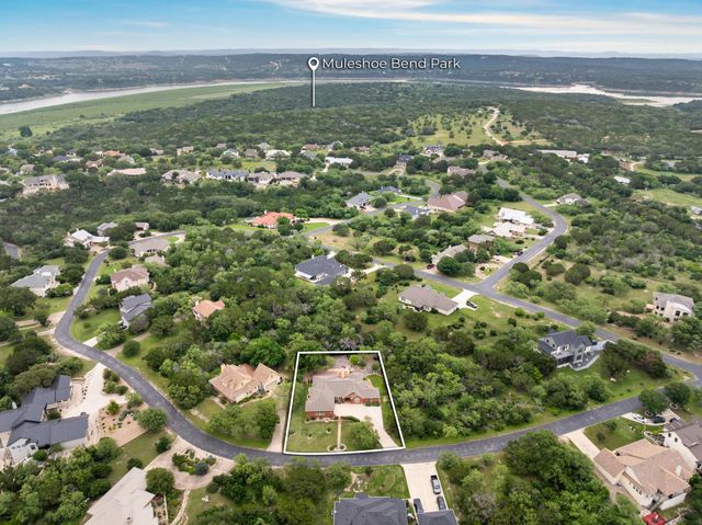 207 Cove Creek DR, Spicewood, TX 78669