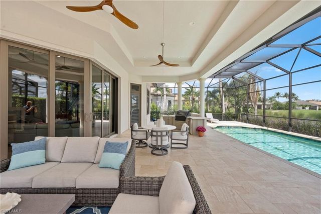 28622 La Caille DR, Naples, FL 34119