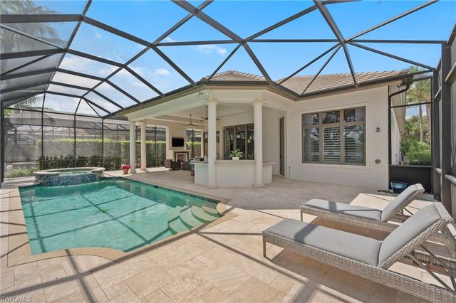 28622 La Caille DR, Naples, FL 34119
