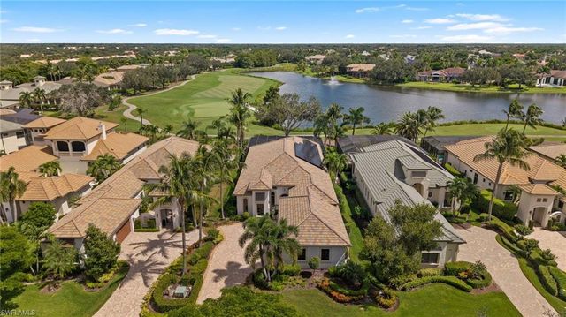 28622 La Caille DR, Naples, FL 34119