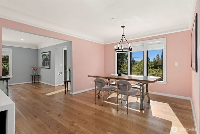 3302 E Pine Street, Seattle, WA 98122