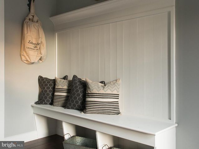 16 CHAROLAIS ST, Carlisle, PA 17015