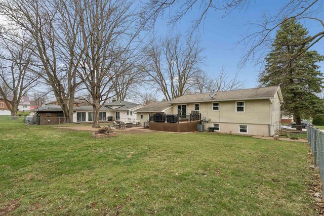 711 Washington Street, Denver, IA 50622