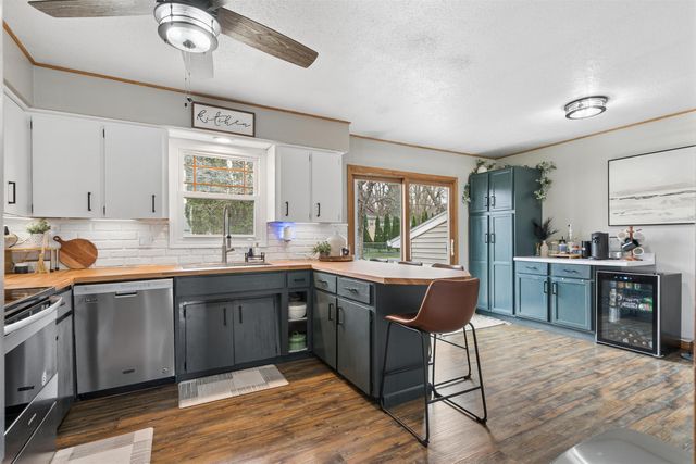711 Washington Street, Denver, IA 50622