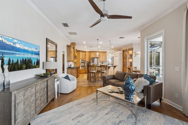 8725 SUMMERVILLE PLACE, Orlando, FL 32819