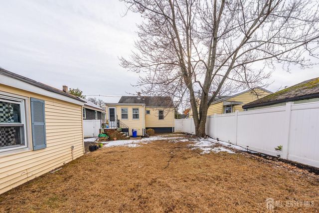 78 Spring Street, Woodbridge Proper, NJ 07095