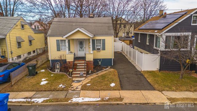 78 Spring Street, Woodbridge Proper, NJ 07095