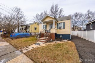 78 Spring Street, Woodbridge Proper, NJ 07095