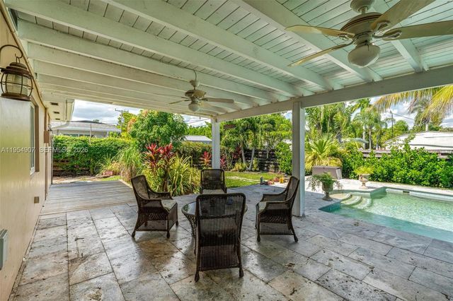 8761 Ridgeland Dr, Cutler Bay, FL 33157