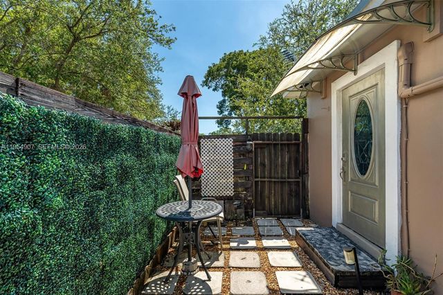 8761 Ridgeland Dr, Cutler Bay, FL 33157