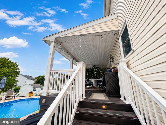 9 N BUTTERFLY DRIVE, Myerstown, PA 17067