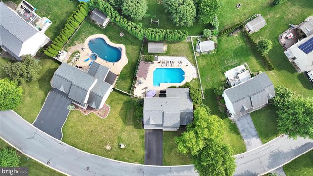 9 N BUTTERFLY DRIVE, Myerstown, PA 17067