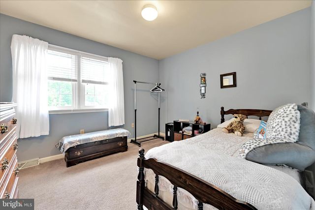 9 N BUTTERFLY DRIVE, Myerstown, PA 17067