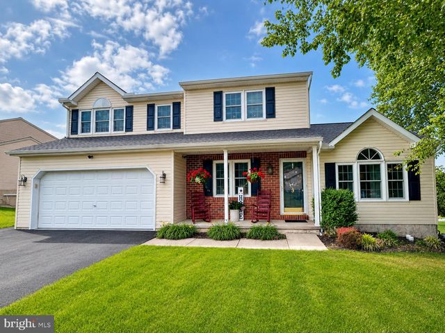 9 N BUTTERFLY DRIVE, Myerstown, PA 17067