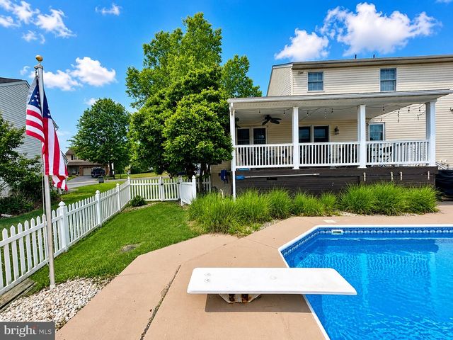 9 N BUTTERFLY DRIVE, Myerstown, PA 17067