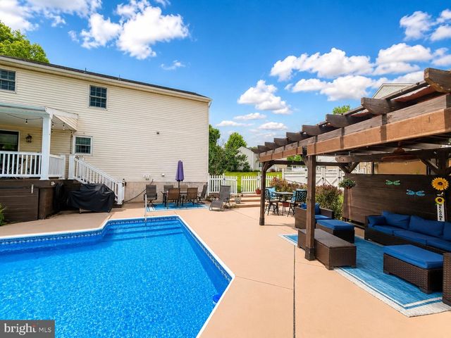 9 N BUTTERFLY DRIVE, Myerstown, PA 17067