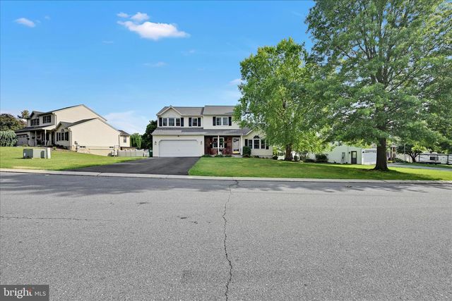 9 N BUTTERFLY DRIVE, Myerstown, PA 17067