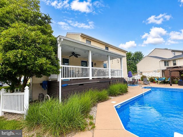 9 N BUTTERFLY DRIVE, Myerstown, PA 17067
