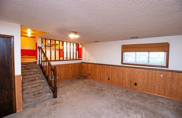 911 COLONADE Road, Shorewood, IL 60404