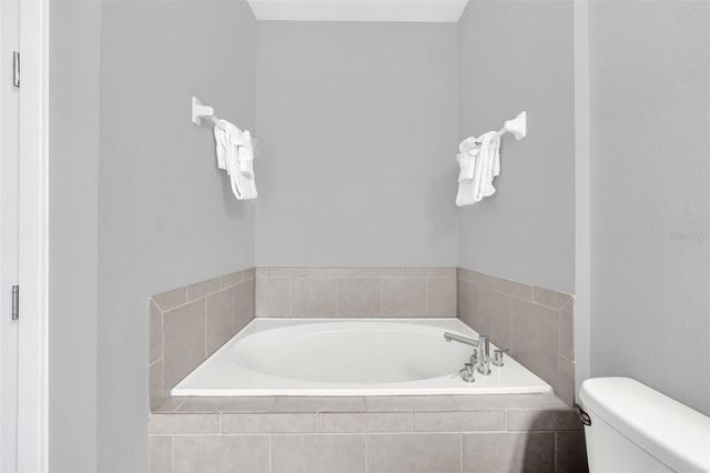 7607 MACKINAW LANE, Kissimmee, FL 34747