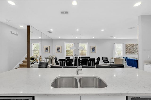 7607 MACKINAW LANE, Kissimmee, FL 34747