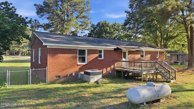 3915 Northern Hills Drive, Rocky Mount, NC 27804