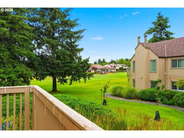 2418 Se BAYPOINT Dr, Vancouver, WA 98683