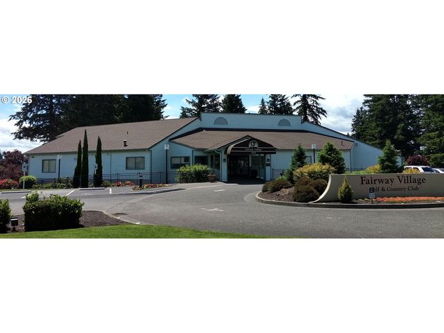 2418 Se BAYPOINT Dr, Vancouver, WA 98683
