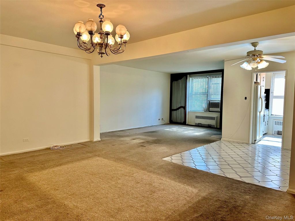 83-77 Woodhaven Boulevard 2A, Woodhaven, NY 11421