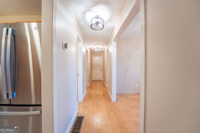 44 Juniper Trail, Clayton, GA 30525