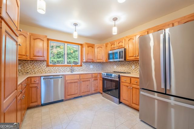 44 Juniper Trail, Clayton, GA 30525