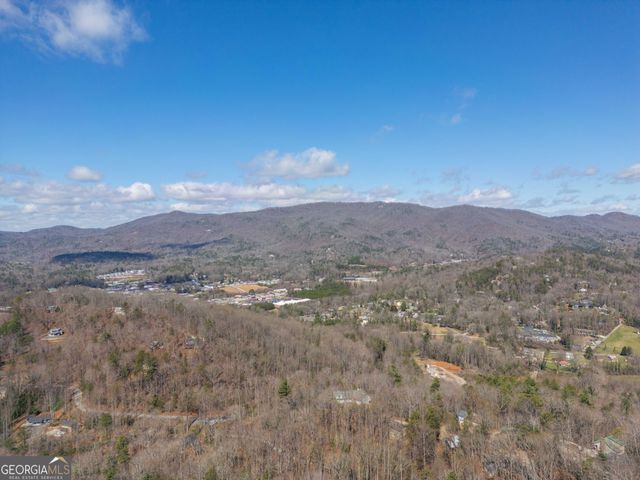 44 Juniper Trail, Clayton, GA 30525