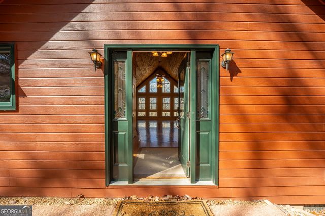 44 Juniper Trail, Clayton, GA 30525