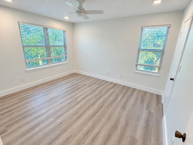2315 N Congress Avenue 37, Boynton Beach, FL 33426