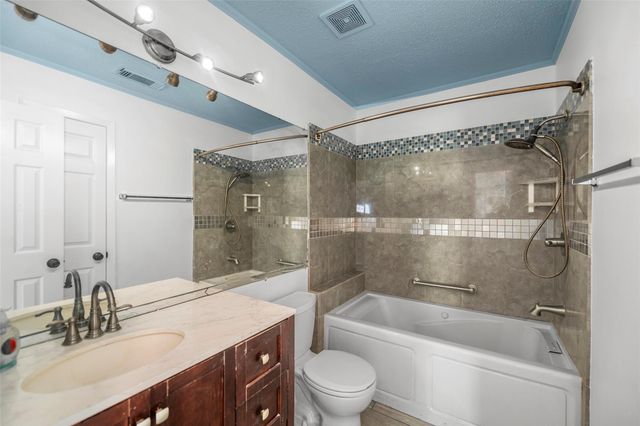 12011 Roan Drive, Houston, TX 77065