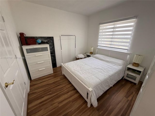 3500 Coral Way 907, Miami, FL 33145