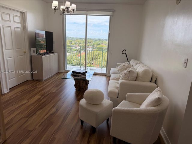 3500 Coral Way 907, Miami, FL 33145