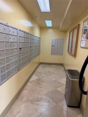 3500 Coral Way 907, Miami, FL 33145