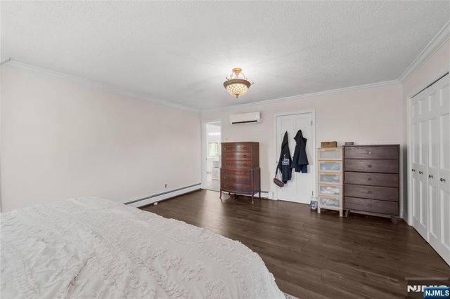 70 Lennon, Clifton, NJ 07013