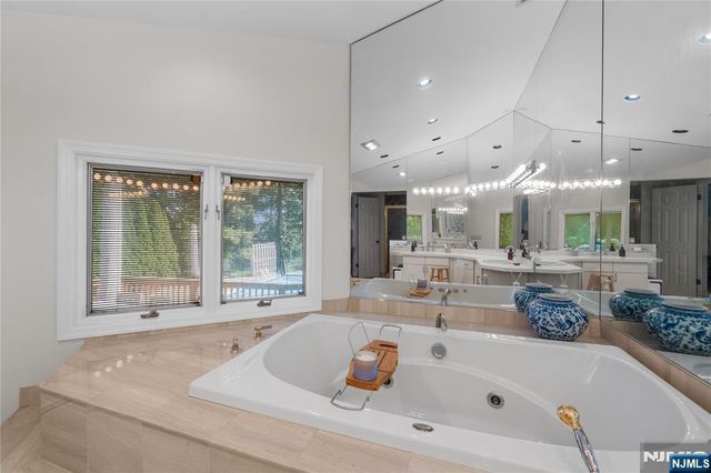 70 Lennon, Clifton, NJ 07013